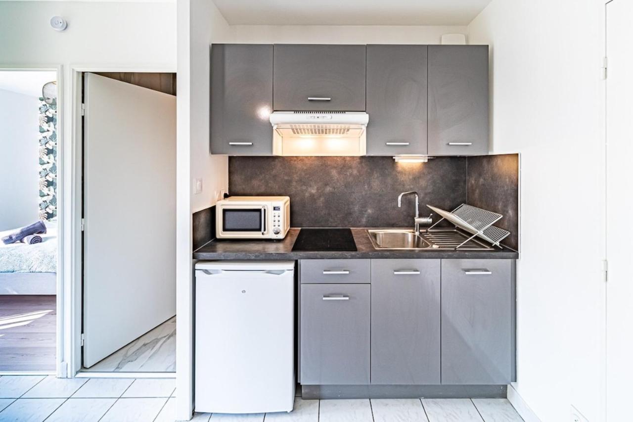 Appartement Cosy Avec Balcony And Garage-Charpennes 빌뢰르반 외부 사진