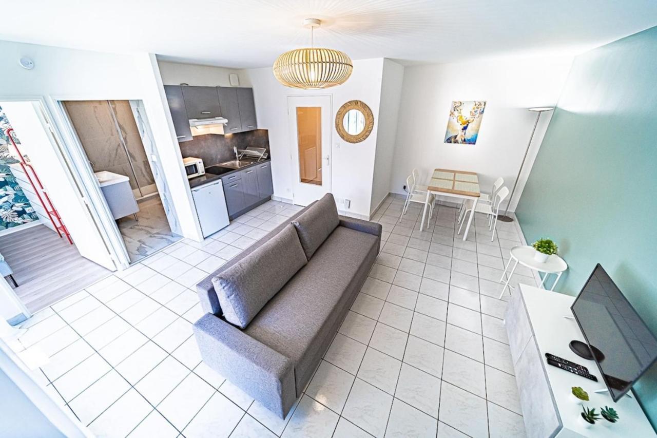 Appartement Cosy Avec Balcony And Garage-Charpennes 빌뢰르반 외부 사진